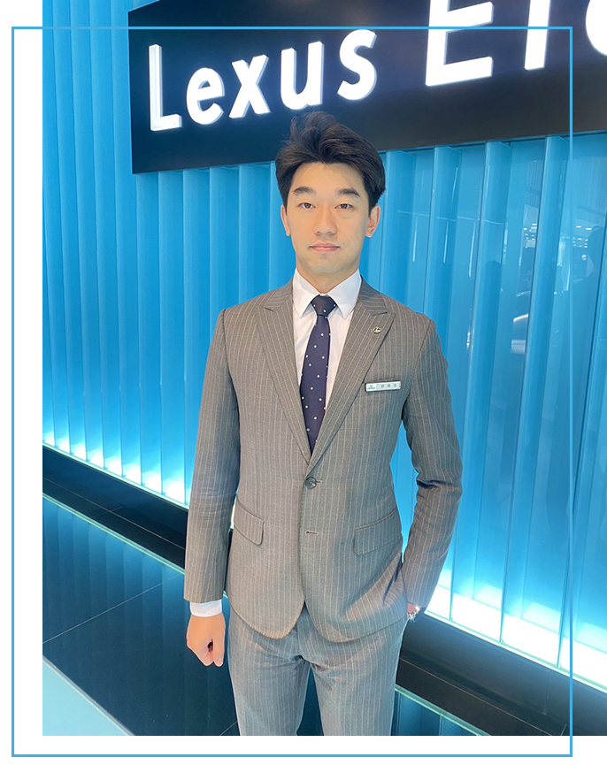 lexus鄧國浩 專員照 台中 2022 RX 大改款